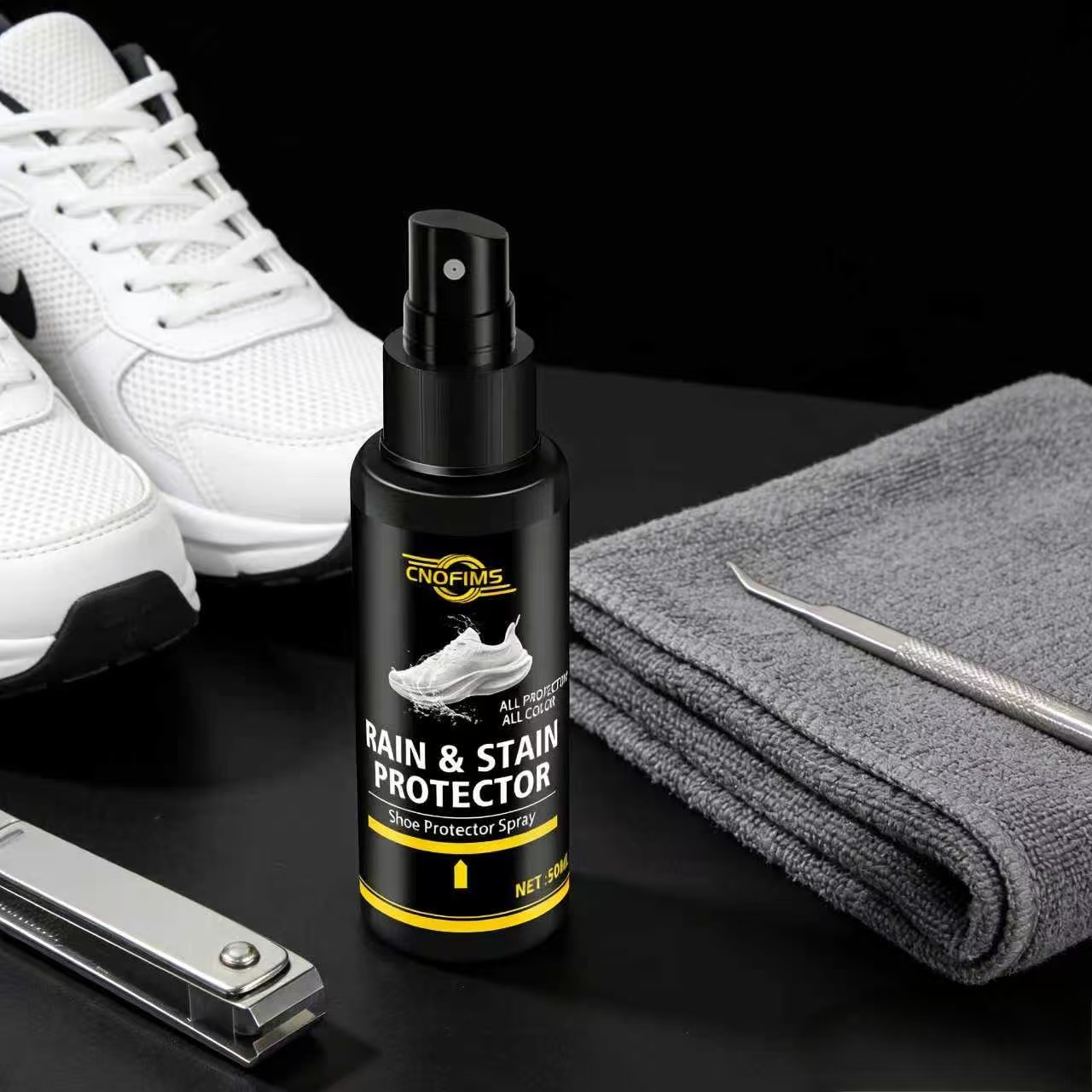 สเปรย์กันฝนและคราบรองเท้า 50 ม - Sneaker Protector Spray บทวิจารณ์และราคา